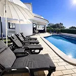 Вилла Cristina 17 - Pool & 10 Min Walk From Албуфейра