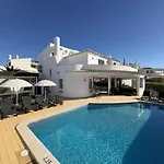 Cristina 17 - Pool & 10 Min Walk From البوفيرا