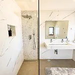 Cristina 17 - Pool & 10 Min Walk From Вилла *