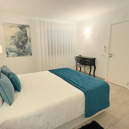 Cristina 17 - 500 M From The * Albufeira