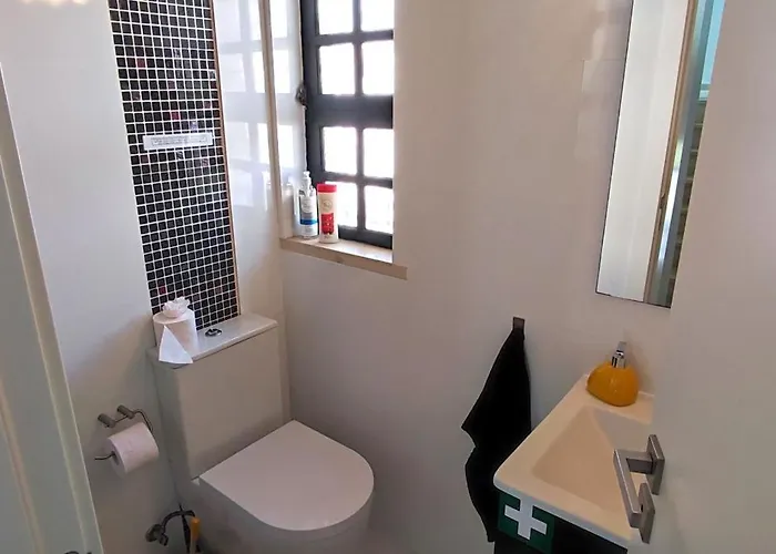 Cristina 17 - 500 M From The