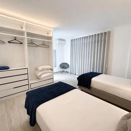 Cristina 17 - Pool & 10 Min Walk From Αλμπουφέιρα